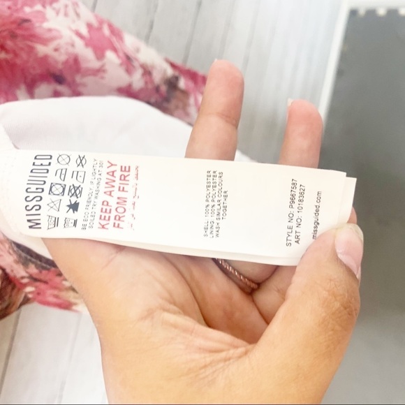 Missguided Pink Floral Puff Sleeve Romper Size 6 - Picture 6 of 8